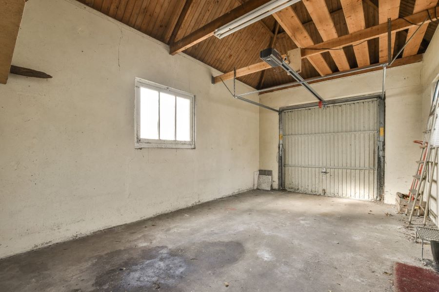 How Much Does It Cost to Replace Garage Door Panels